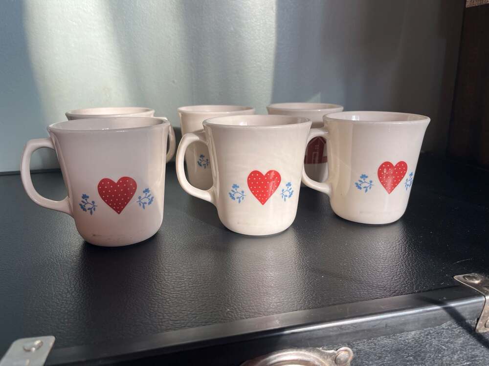 Set of 6 Vintage Tienshan Country Heart and House Stoneware Coffee Mugs